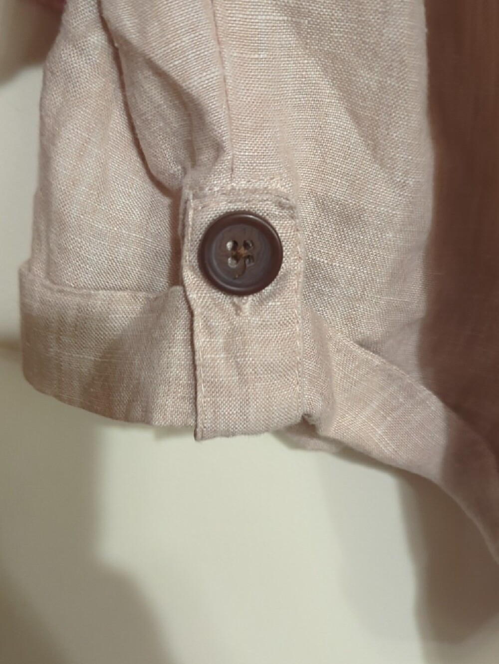 Jones New York Light Tan Linen Bermuda Shorts - Picture 4 of 4